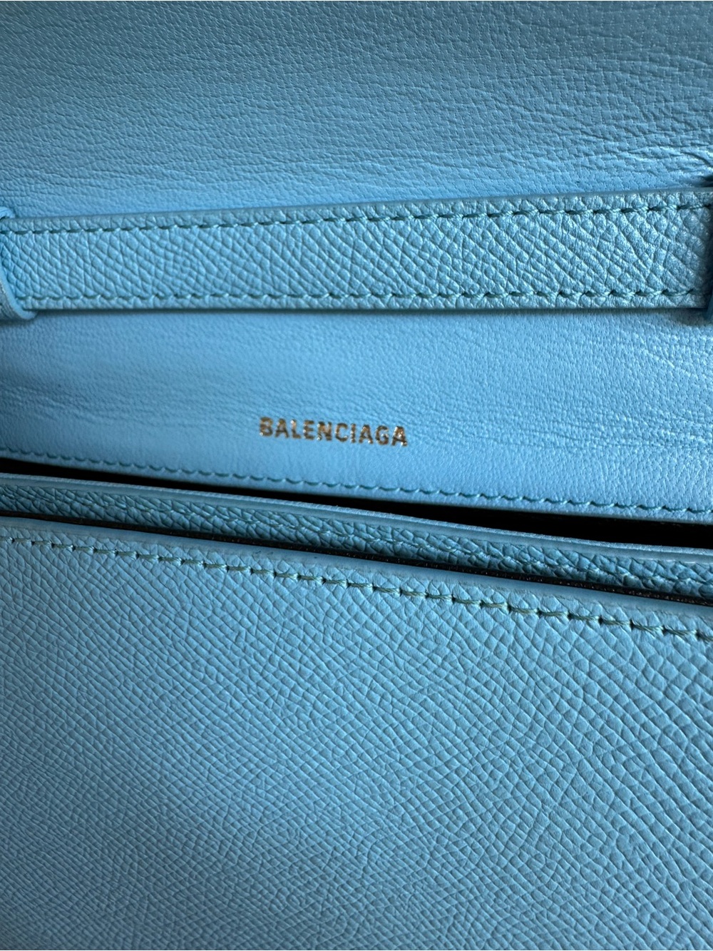Balenciaga Ville Day XS Crossbody Bag - Picture 11 of 12